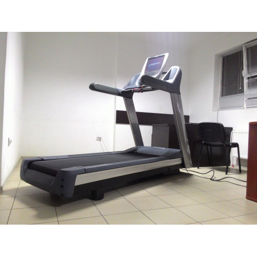 Беговая дорожка  Precor TRM 885 (Б/У) - фото №7
